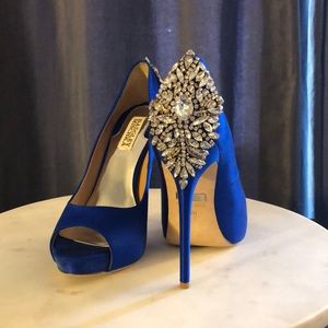 Badgley Mischka Kiara sapphire blue satin pump